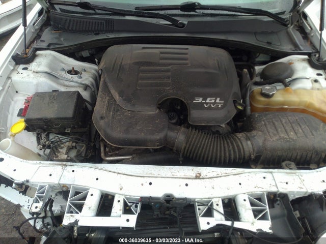 Chrysler 300 300c 2017 2C3CCAEG0HH663337 Image 10