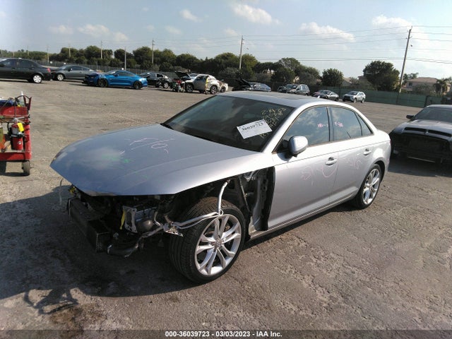 WAUGNAF49HN058684 Audi A4 PREMIUM