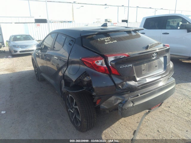 Toyota C-HR XLE 2018 JTNKHMBX5J1001669 Image 4