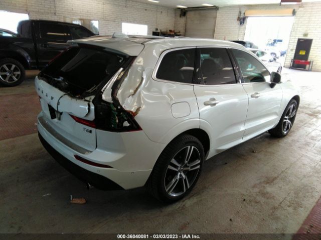 LYVA22RK2JB078931 Volvo Xc60 Momentum