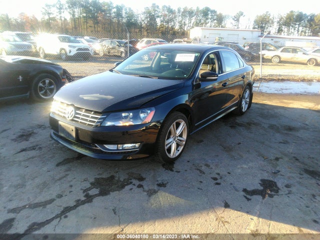 2014 VOLKSWAGEN PASSAT TDI SE W/SUNROOF & NAV VIN: 1VWBN7A30EC085226