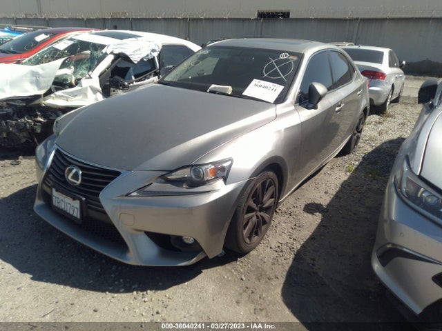 Lexus IS 200T 2016 JTHBA1D24G5010243 Image 2