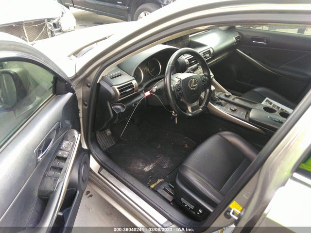 Lexus IS 200T 2016 JTHBA1D24G5010243 Image 7