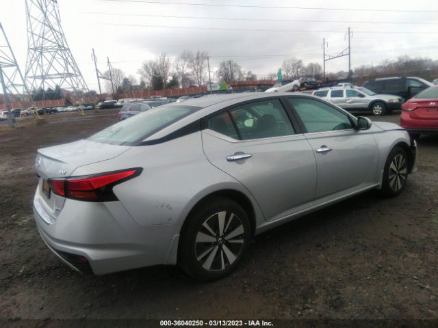 1N4BL4DW5NN310540 Nissan Altima 2.5 Sv