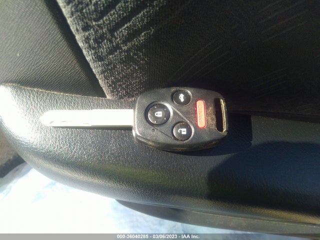 Honda CR-V 2005 SHSRD78835U323247 Image 3