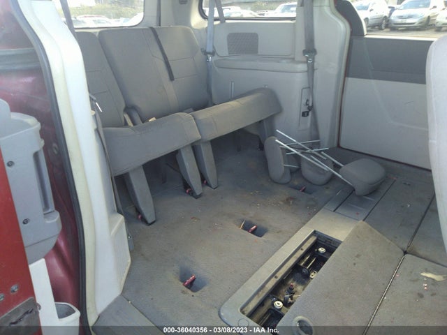 2A8HR54P28R750698 Chrysler Town & Country Touring