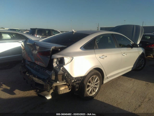 Hyundai SONATA SE 2018 5NPE24AF7JH700578 Image 4