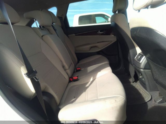 5XYPG4A35GG113571 KIA SORENTO LX