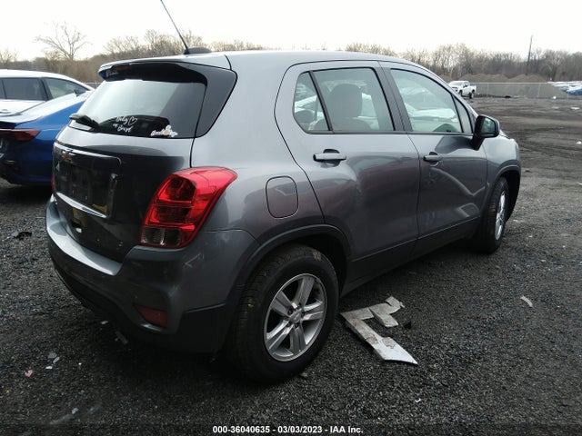 Chevrolet TRAX LS 2020 3GNCJKSB0LL229779 Image 4