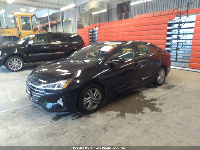 Продажа на аукционе авто 2020 Hyundai Elantra Sel, vin: 5NPD84LF6LH581352, номер лота: 36040673