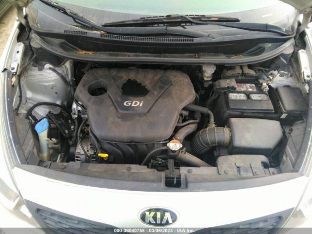 KNADM4A32E6331363 KIA RIO LX