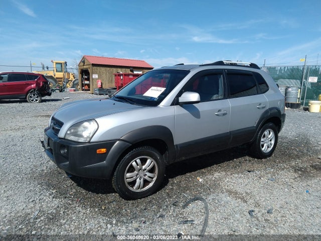 2007 HYUNDAI TUCSON SE/LIMITED VIN: KM8JN72D87U631897
