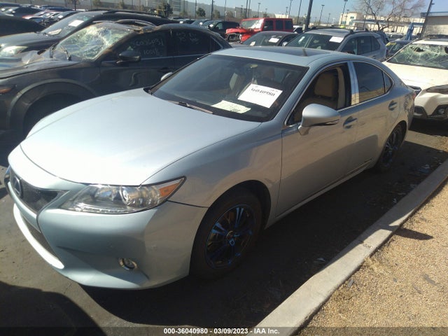 JTHBW1GG7E2049450 Lexus Es 300h Hybrid