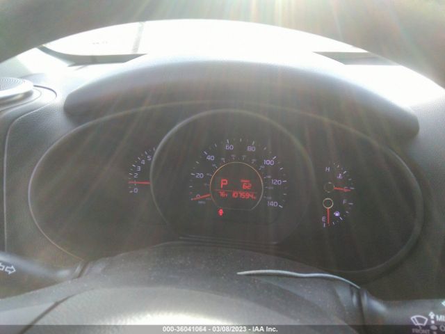KNDJN2A21E7716504 KIA Soul Base