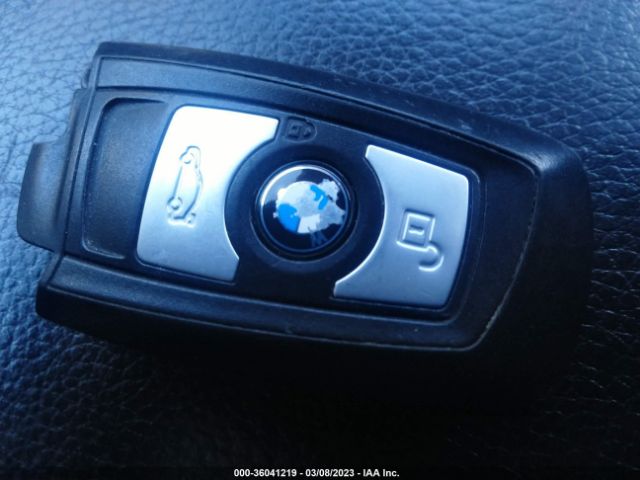 WBA3C1C59FP853821 BMW 3 Series 328i