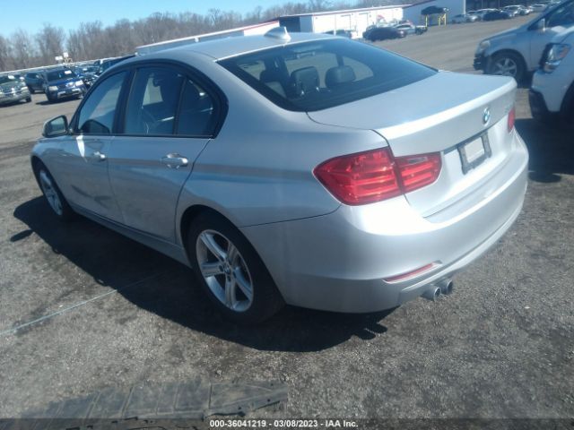WBA3C1C59FP853821 BMW 3 Series 328i