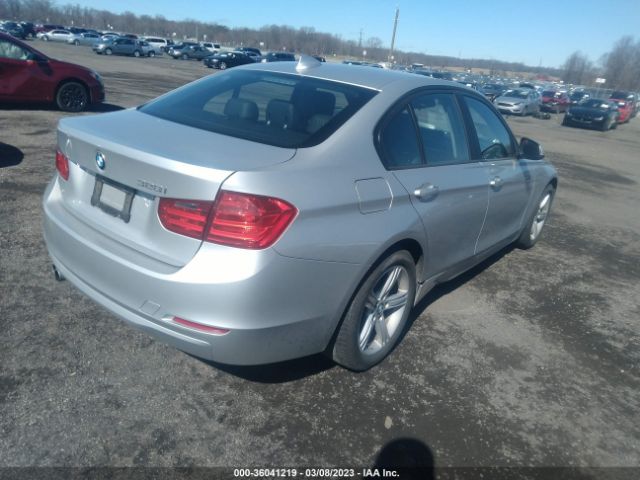 WBA3C1C59FP853821 BMW 3 Series 328i
