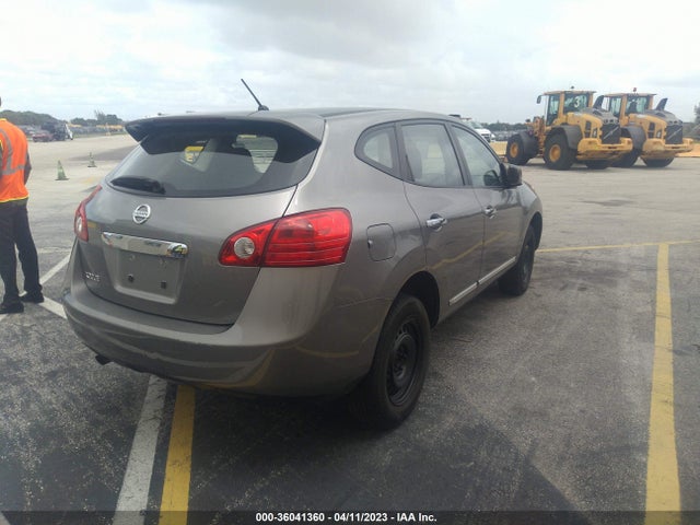 2013 NISSAN ROGUE S VIN: JN8AS5MT7DW539884