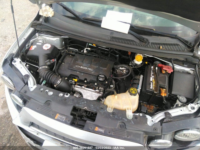 Chevrolet SONIC LT 2016 1G1JC5SB4G4173278 Image 11