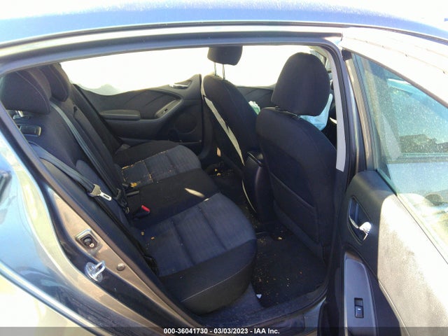 KIA Forte 5-door Lx 2016 KNAFK5A85G5659580 Image 8