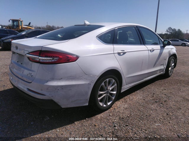 3FA6P0LU4KR182685 Ford Fusion Hybrid Se