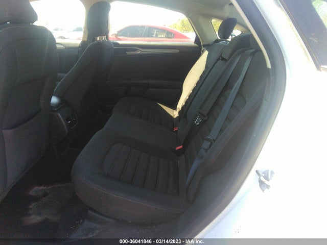 3FA6P0LU4KR182685 Ford Fusion Hybrid Se