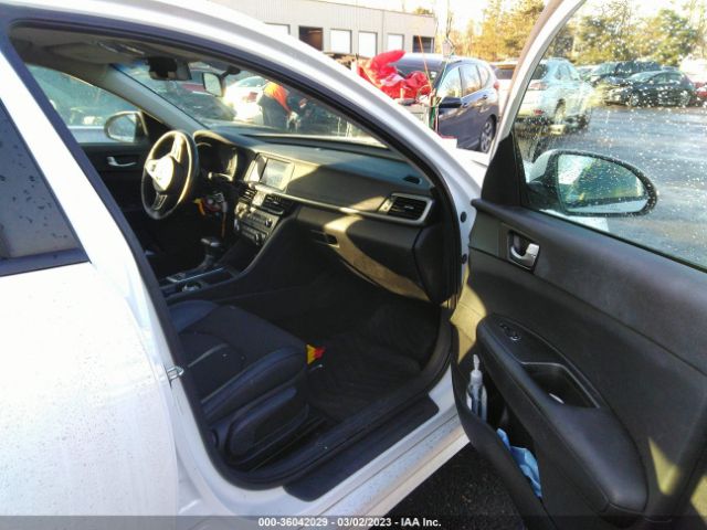 5XXGT4L34JG205498 KIA Optima S