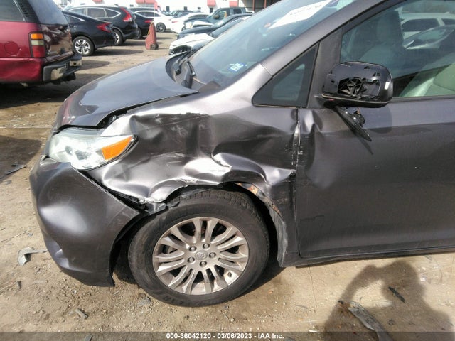 Toyota Sienna Xle Auto Access 2017 5TDYZ3DC8HS841961 Image 7