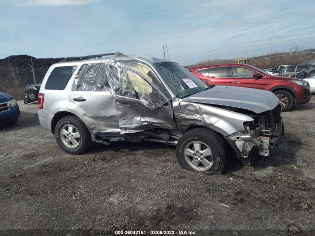 2008 FORD ESCAPE XLT VIN: 1FMCU93198KB36066