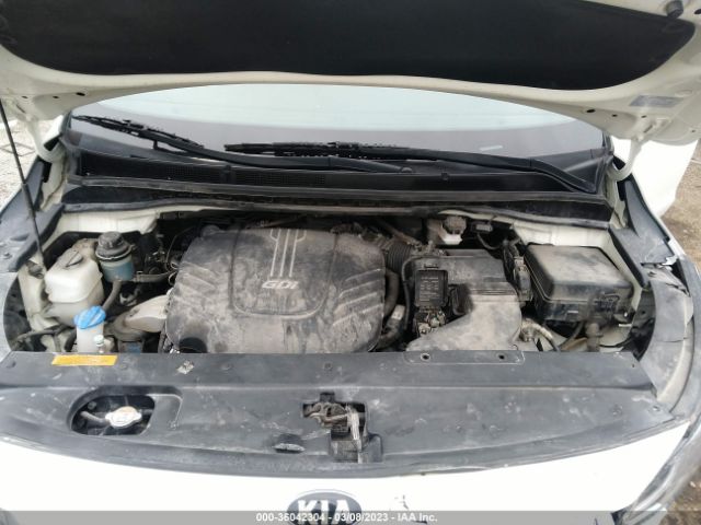 KNDMB5C10G6195523 KIA SEDONA LX