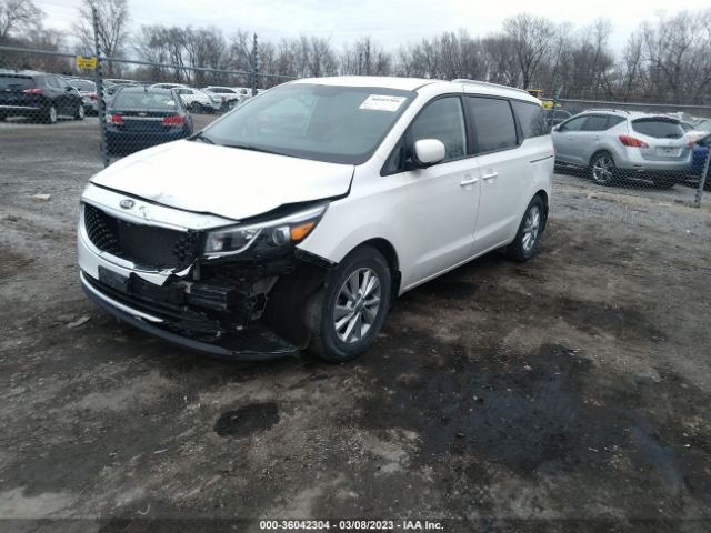 KNDMB5C10G6195523 KIA SEDONA LX