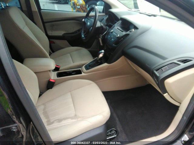 2016 Ford Focus, VIN: 1FADP3KEXGL259956