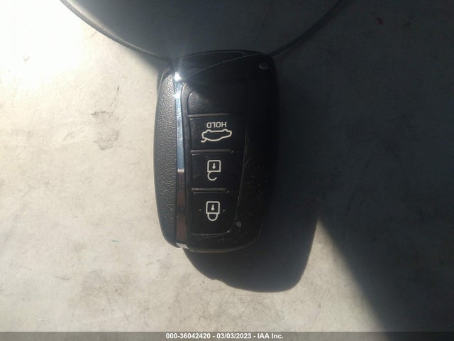 2015 Hyundai Azera, VIN: KMHFG4JG1FA447136