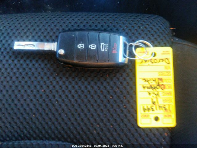 5XXGT4L36KG326258 KIA Optima Lx
