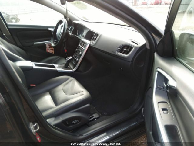 YV140MFB3F1305961 Volvo S60 T5 Drive-e Premier