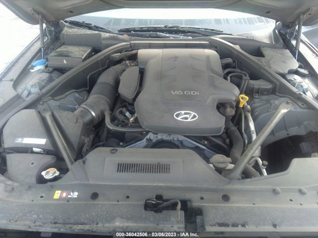2015 Hyundai Genesis, VIN: KMHGN4JE4FU081700