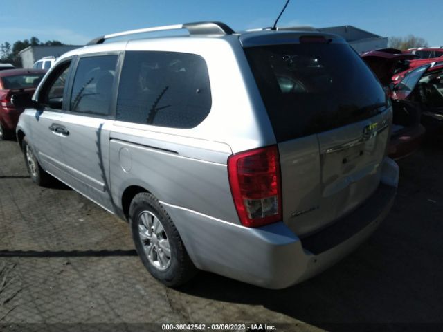 KNDMG4C79B6382879 KIA SEDONA LX