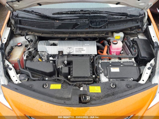 Toyota Prius V Two/three/five 2014 JTDZN3EU0E3356377 Image 11