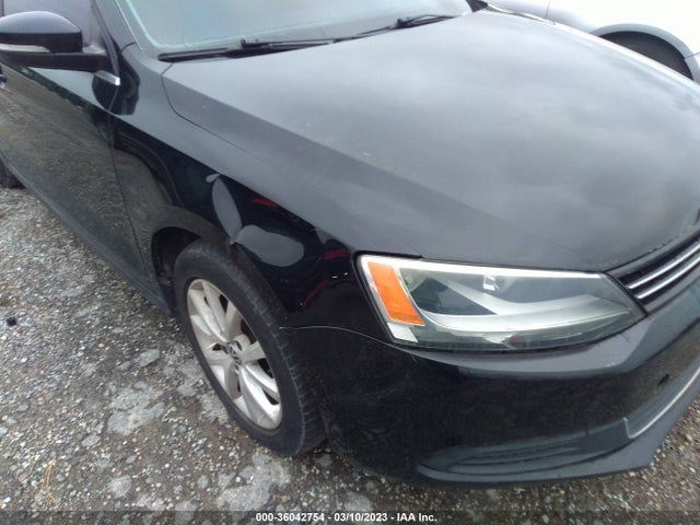 3VWDX7AJ9DM378024 Volkswagen Jetta Sedan Se W/convenience/sunroof