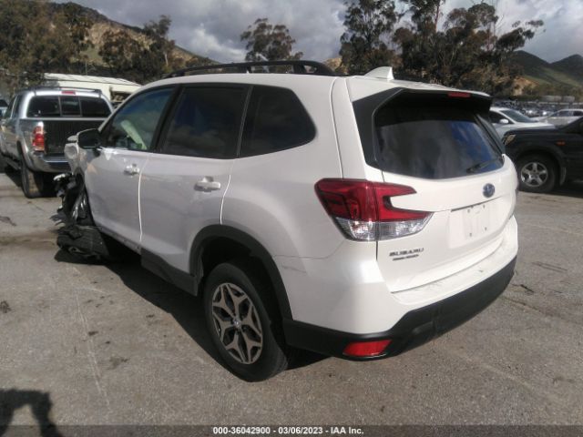 JF2SKAECXNH446968 Subaru Forester Premium