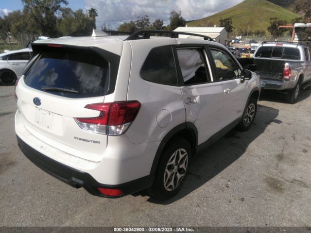 JF2SKAECXNH446968 Subaru Forester Premium