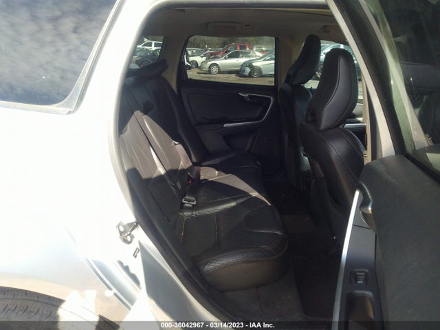 Volvo Xc60 3.2l 2010 YV4982DL7A2081453 Image 9