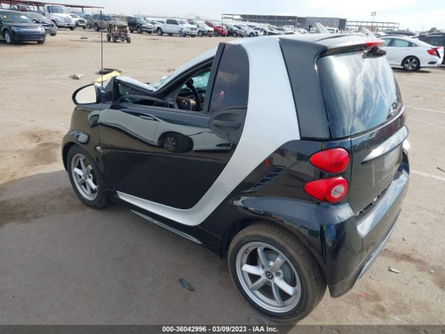 WMEEJ3BAXFK800877 Smart Fortwo Passion/pure