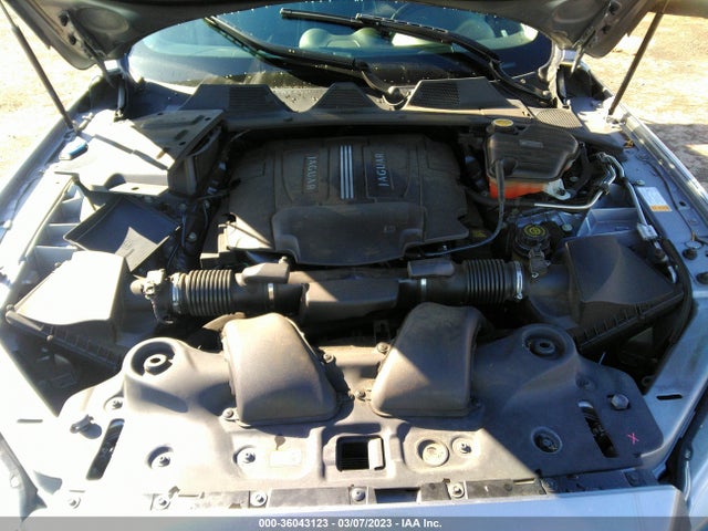 2012 JAGUAR XJ SAJWA2GB2CLV27133 Photo 9