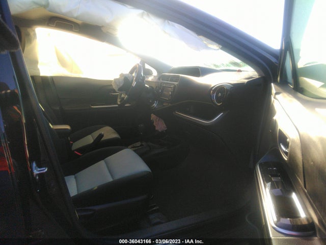 Toyota Prius C One/two/three/four 2015 JTDKDTB34F1109697 Image 6