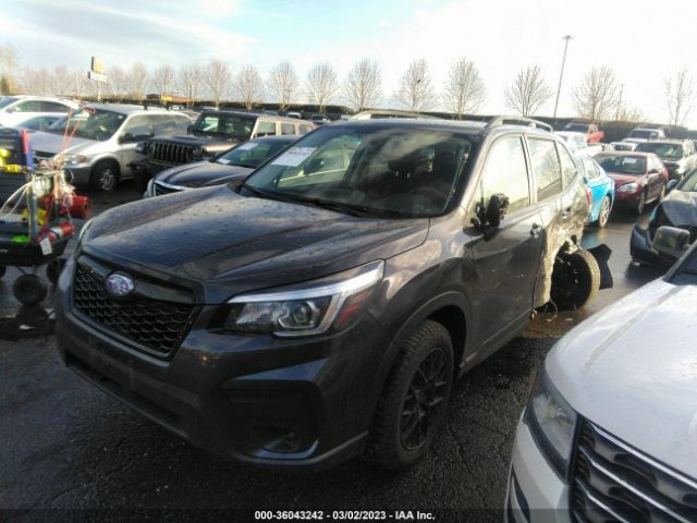 JF2SKAEC1KH473519 Subaru Forester Premium