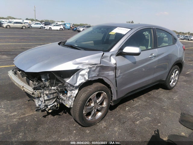 Honda HR-V LX 2018 3CZRU5H31JM713098 Image 2