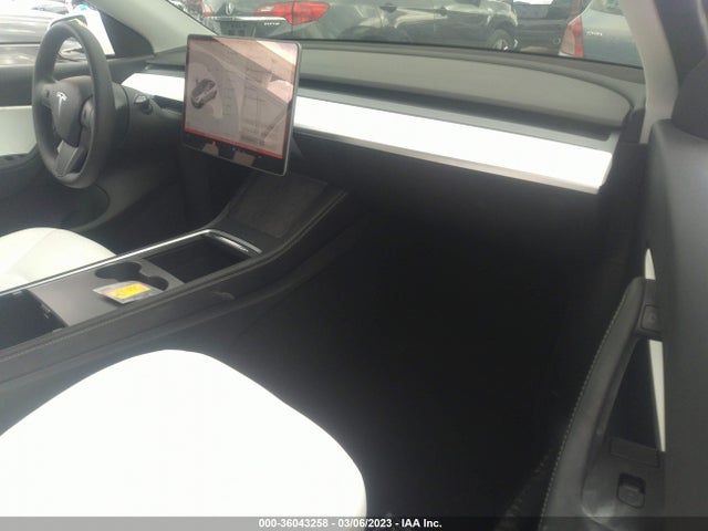 Tesla Model Y Performance 2022 7SAYGDEF8NF403724 Image 7