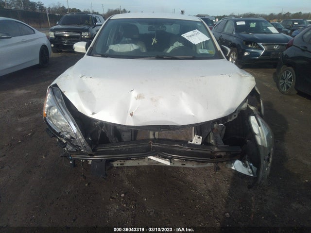 2013 NISSAN SENTRA SL VIN: 3N1AB7AP0DL641874