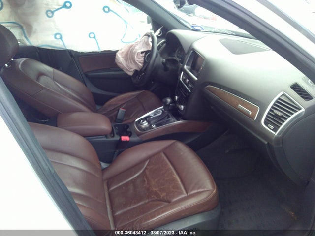 WA1LFAFP6EA100623 Audi Q5 Premium Plus